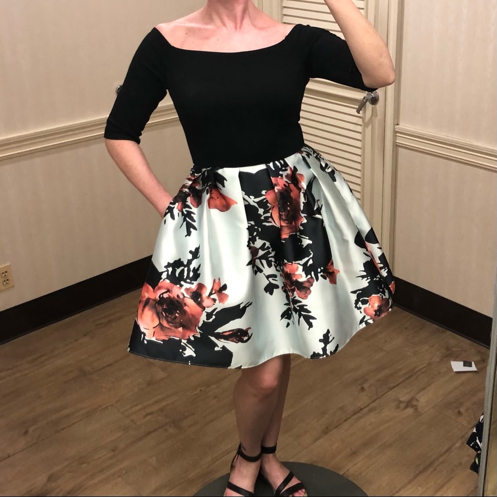 Retro minidress perfect for formal night out